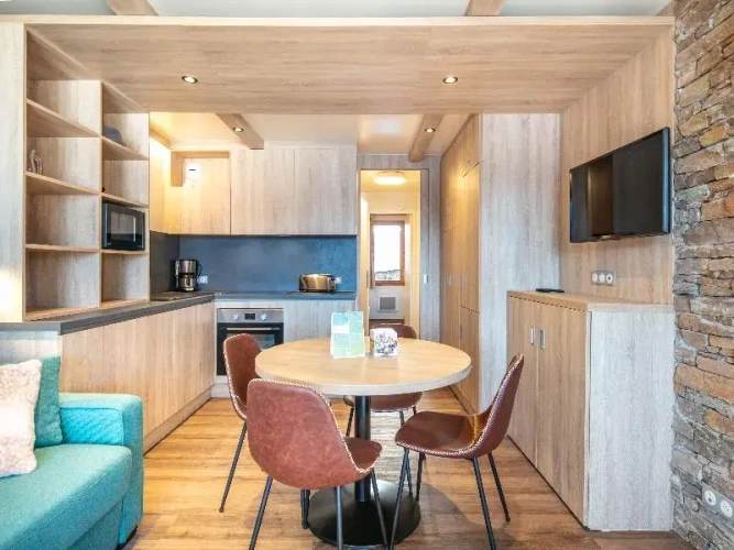 1 Bedroom Quadruple Apartment with balcony