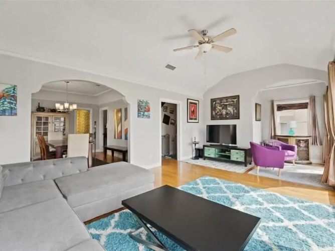 Relax & Getaway - Chic Belmont Shore Duplex