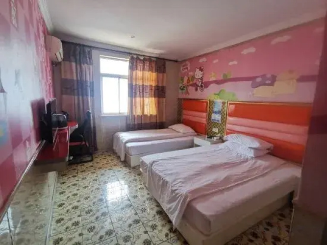 Lvou Hotel