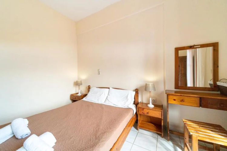 Arianna apartment 11