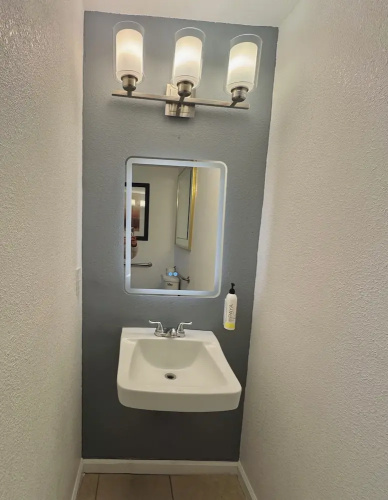 Budget Motel