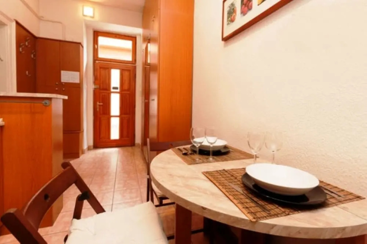 Apartment Revay