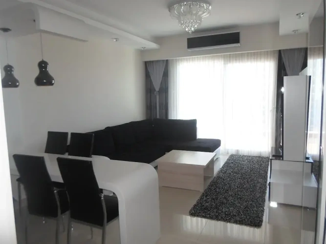 1 Bedroom Classic Apartment