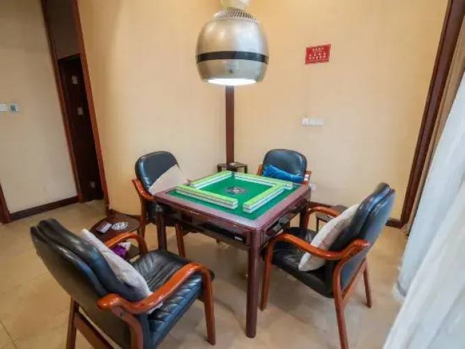 Minhang Julong Hotel