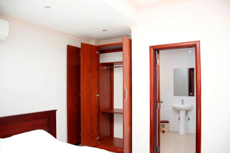 Kenlon Hotel