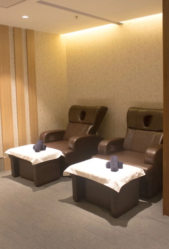 Transit Resting Lounge by Aerotel (within restricted area)