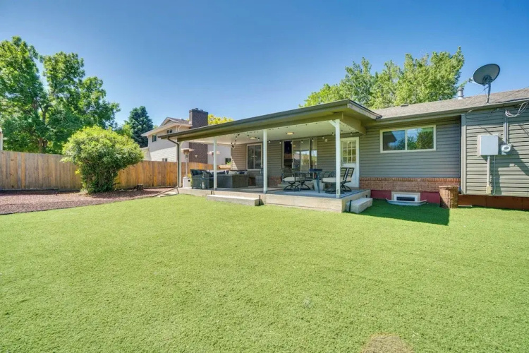 Covered Patio & Fire Pit: Centennial Home!