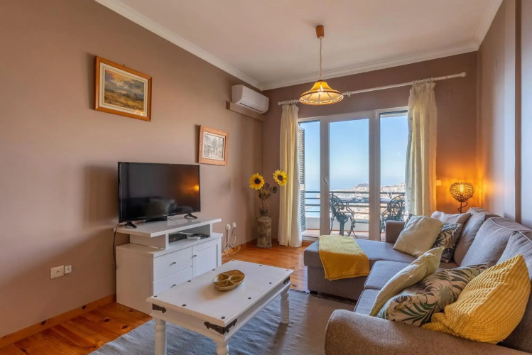 Atlantic Ocean view by HR Madeira