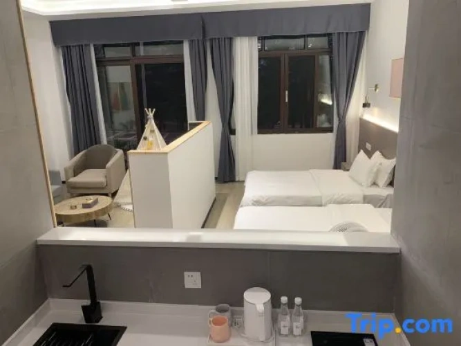 Twin Suite
