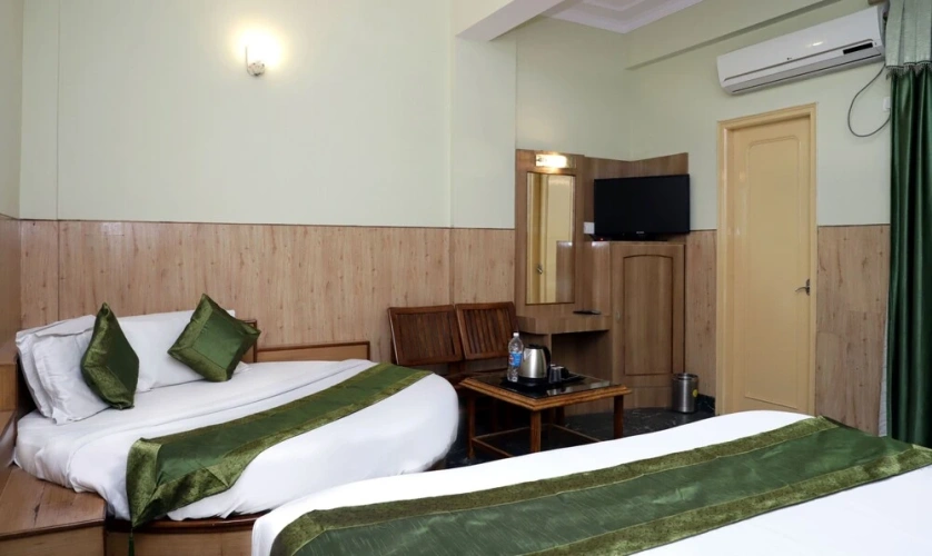 Premium room