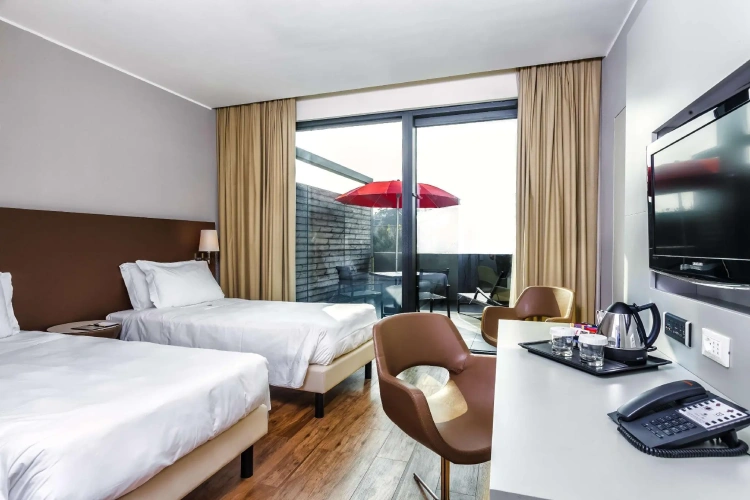 Deluxe Twin room