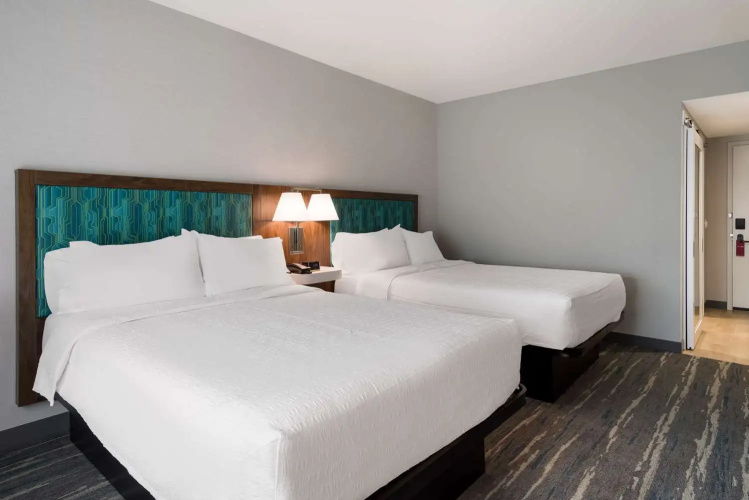 Hampton Inn By Hilton Concord