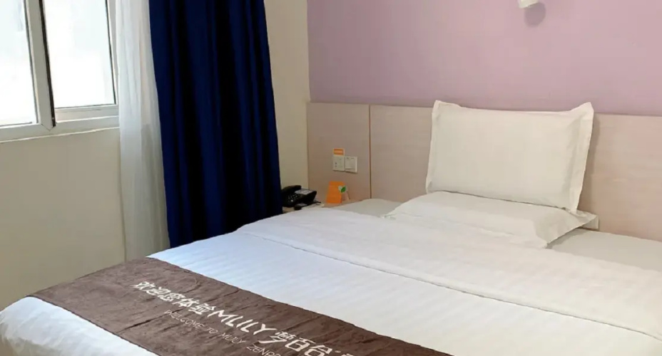 Standard Sextuple room