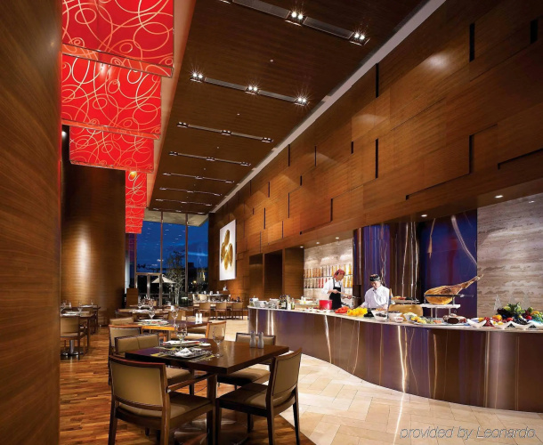 Novotel Hong Kong Citygate Hotel photo 27