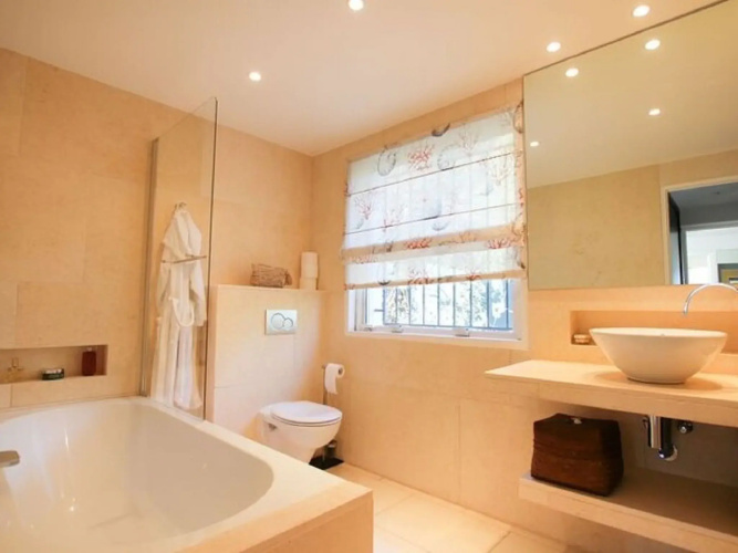 Modern holiday home in Gassin with private pool