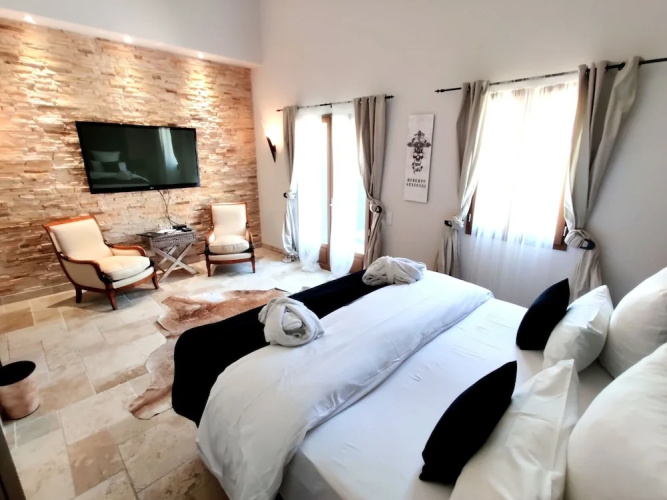 Maison Prestige Roberto Geissini