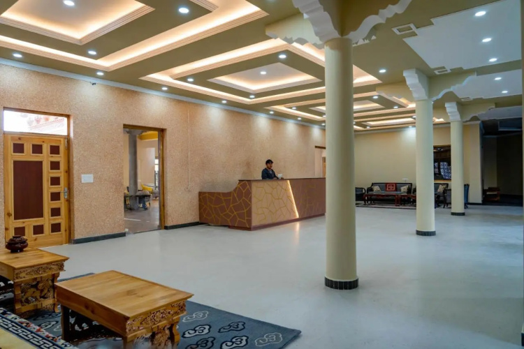Hotel Karma Residency