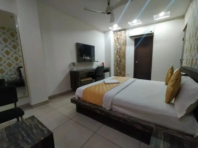 Hotel Maya Inn