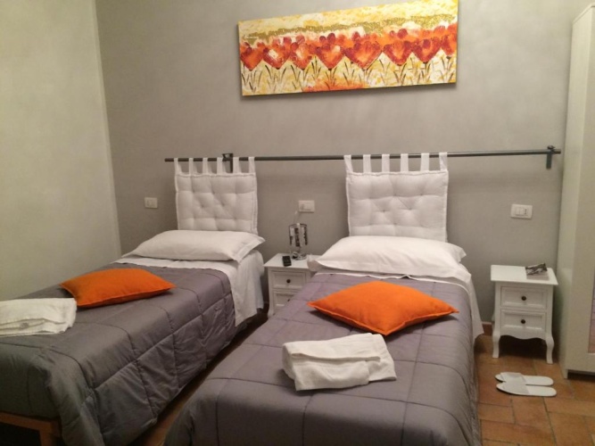 Standard Twin room