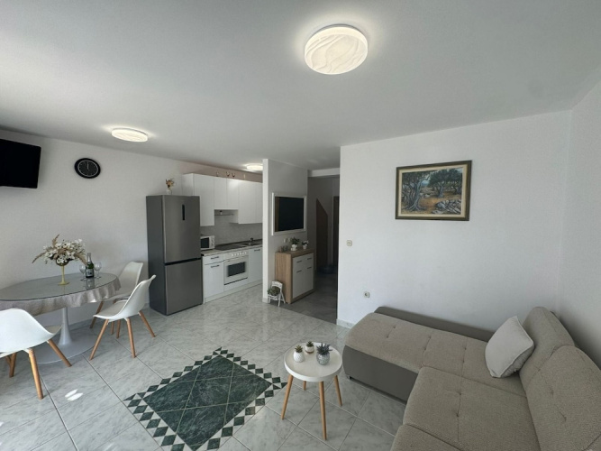 Apartments Nina