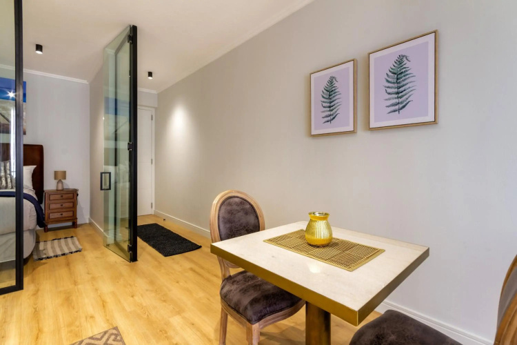 Alimama Spaces: Platinum Oaks Ellipse