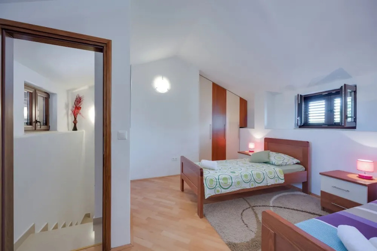 Holiday Home Ema in Tar - Vabriga
