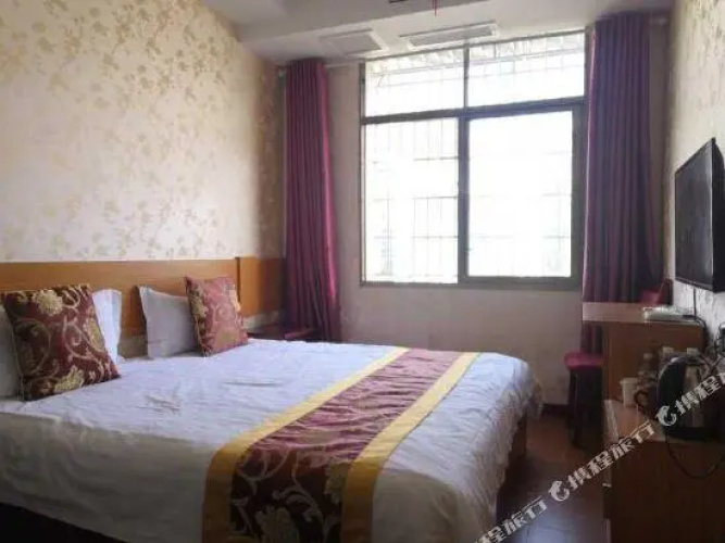 Yuhuai Hostel