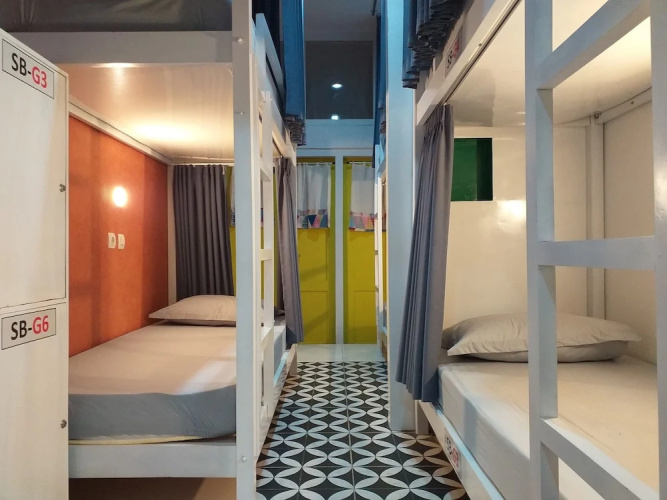 Home Addicts Hostel
