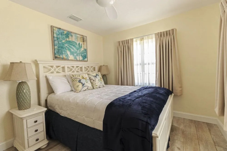 Sea View Inn