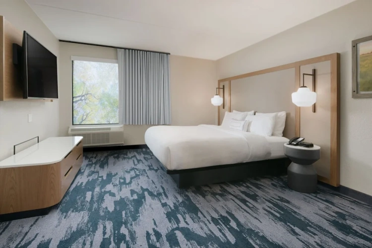 1 Bedroom Suite