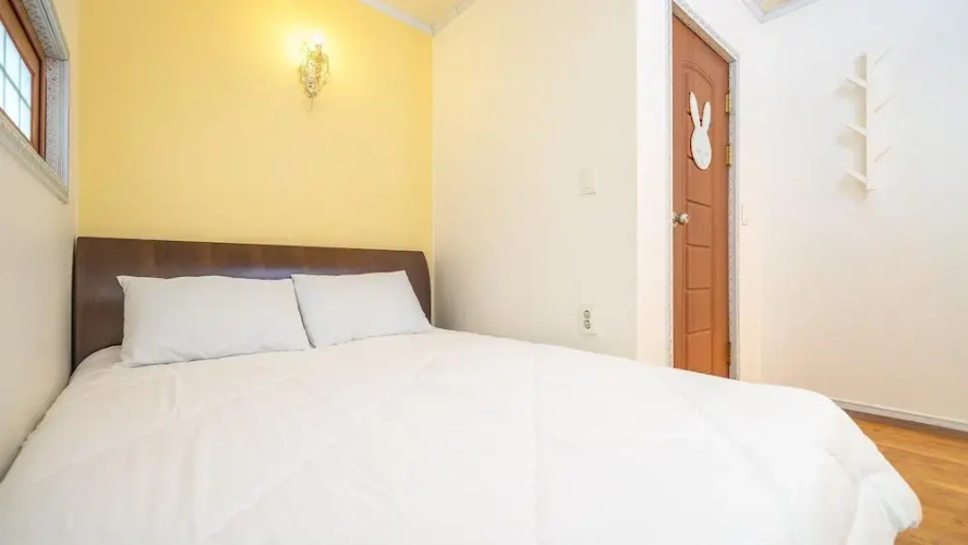 Gapyeong Gold Castle Pension
