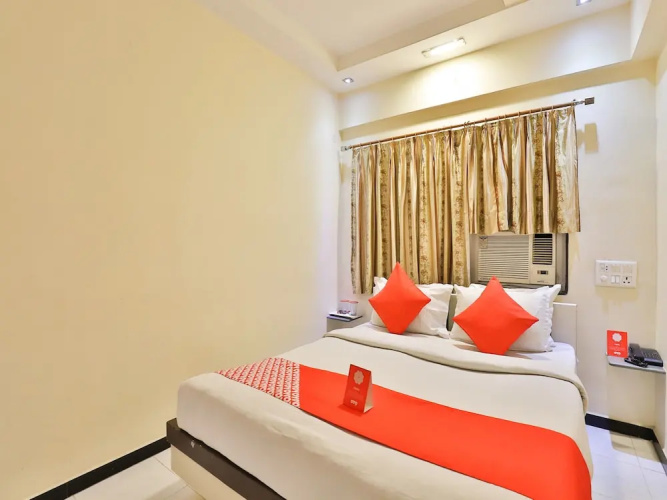OYO 11578 Nova Hotel Nildeep