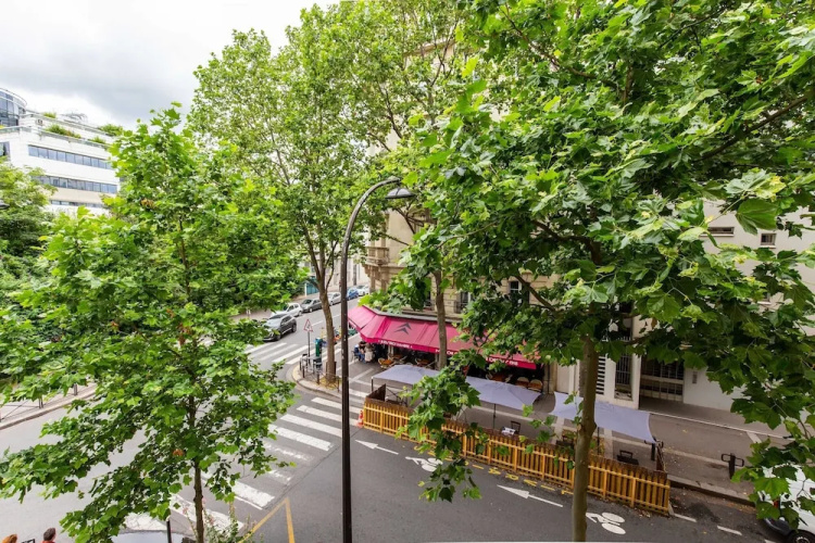 Apartment in Paris for 2 People