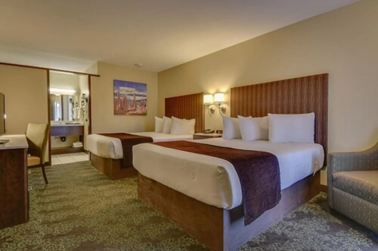 Vagabond Inn Bishop photo 9