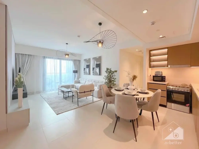 2 Bedrooms Apartment