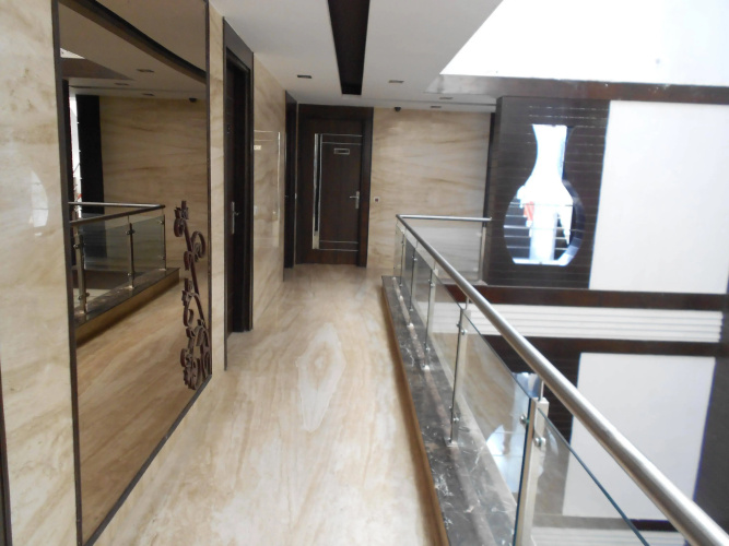 Hotel Delhi Pride