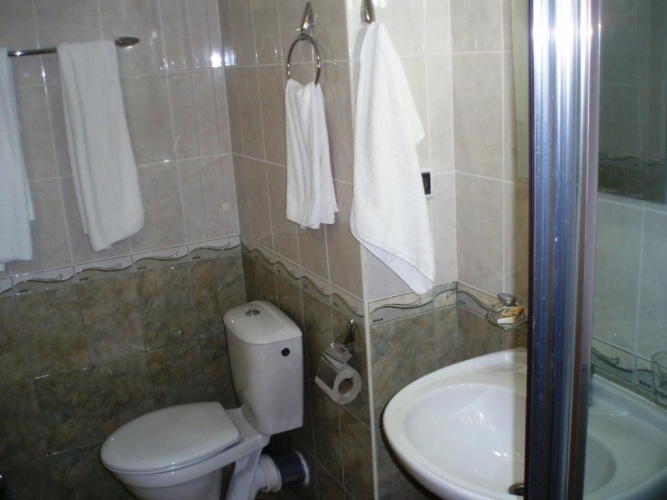 1 Bedroom Apartment with balcony and with pool view