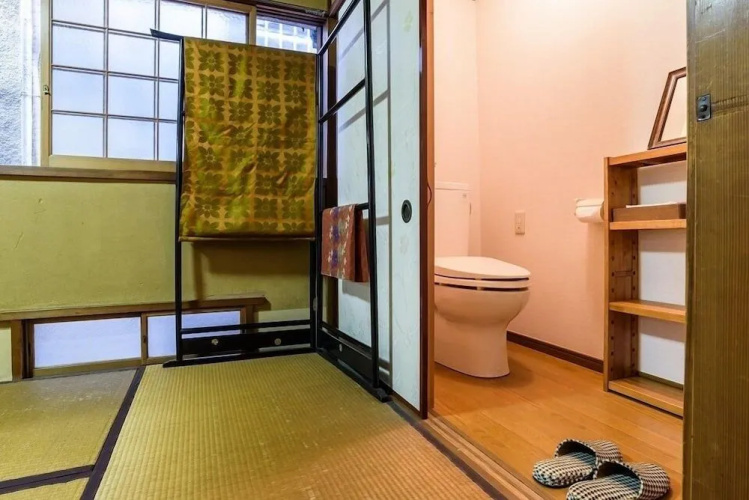 Shibuya House OMURO