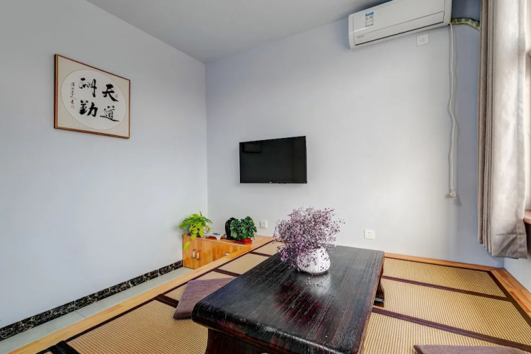 Zhanjiadayuan  Guesthouse