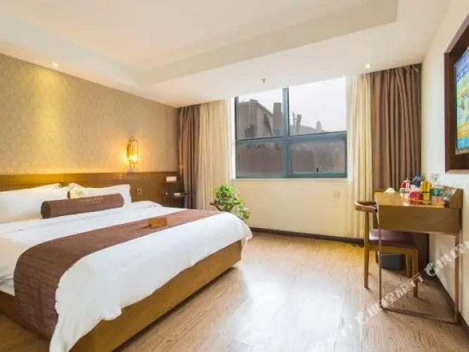 Standard Double room with view