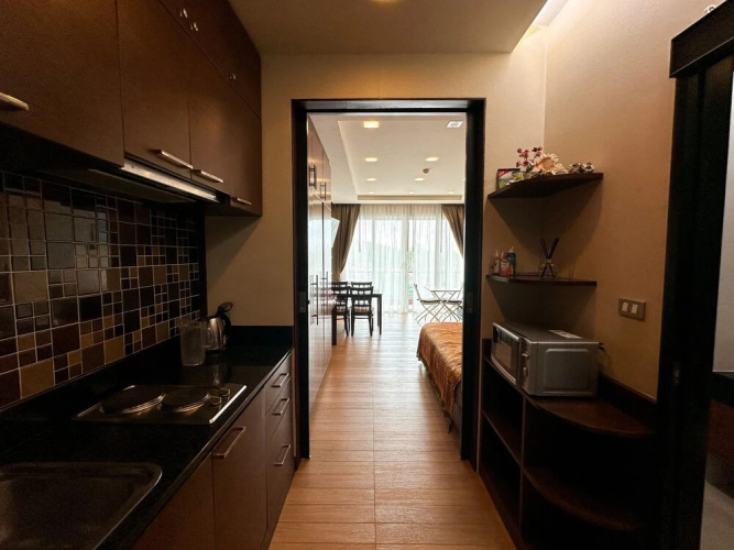 Sea and Sky condo Karon 306