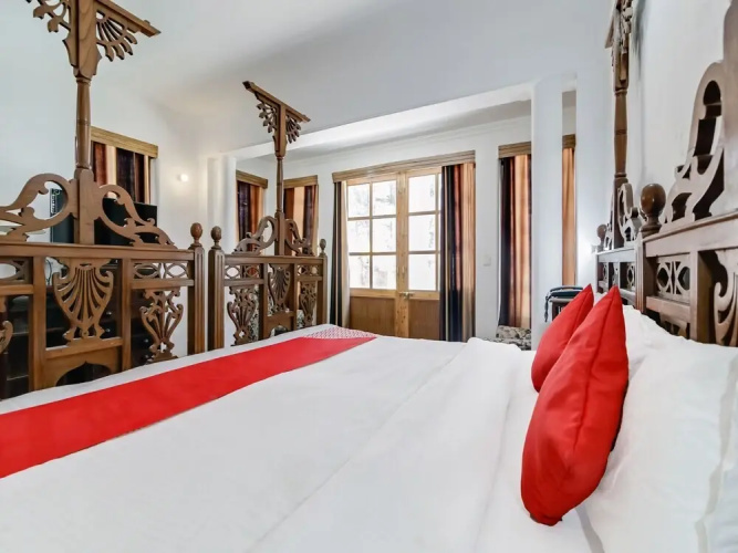 Shimla British Resort by OYO Rooms