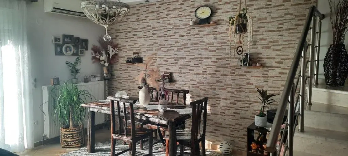 2 Bedrooms Cottage
