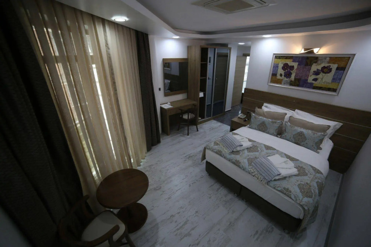 Grand Serenay Hotel