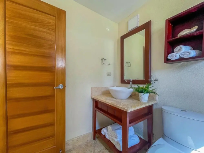 Cute Apartment Only Steps From the Beach