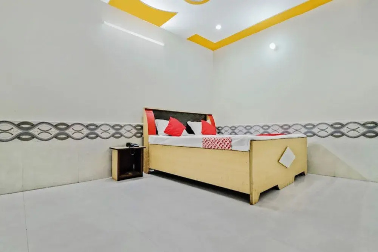 Oyo 38558 Shri Govind Dham