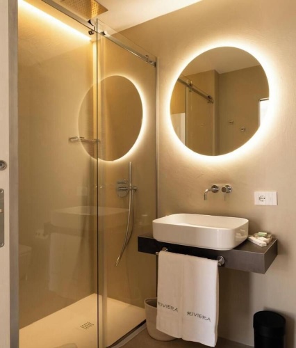 Superior Double room with balcony and with city view