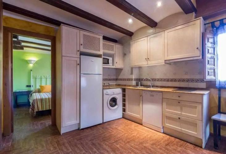 2 Bedrooms Apartment