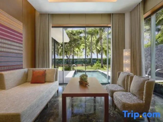 1 Bedroom Double Villa oceanfront