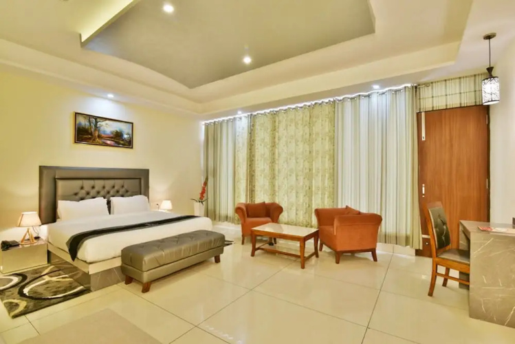 SS Resorts